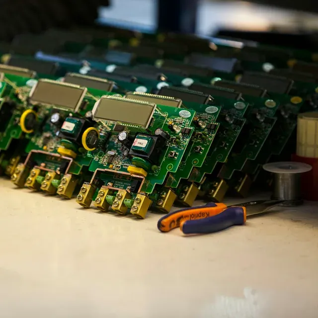 Network connectors and cable hardware for commercial electronics supply